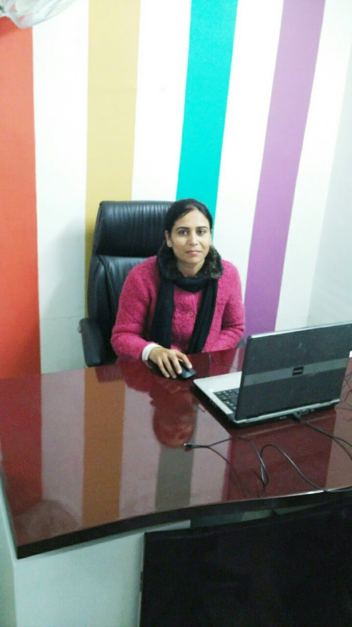 Seema Bhadana – Founder of The Crochet Knit